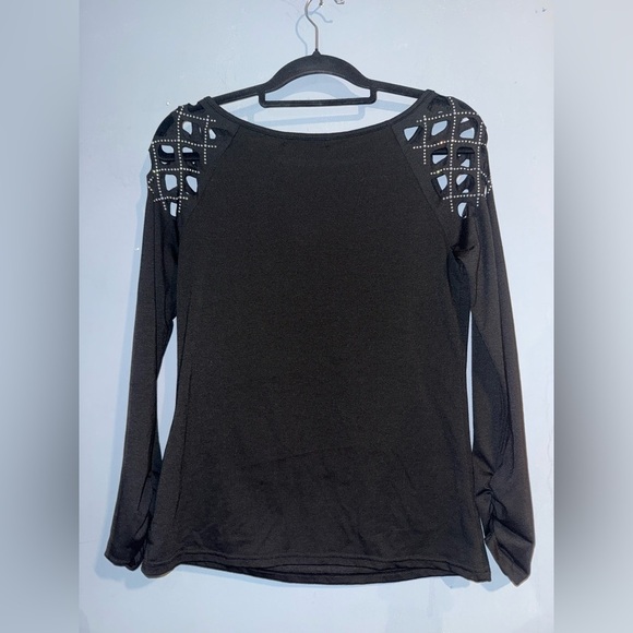 CBR Elegant Black Blouse with Shoulder Cutouts - Picture 2 of 4